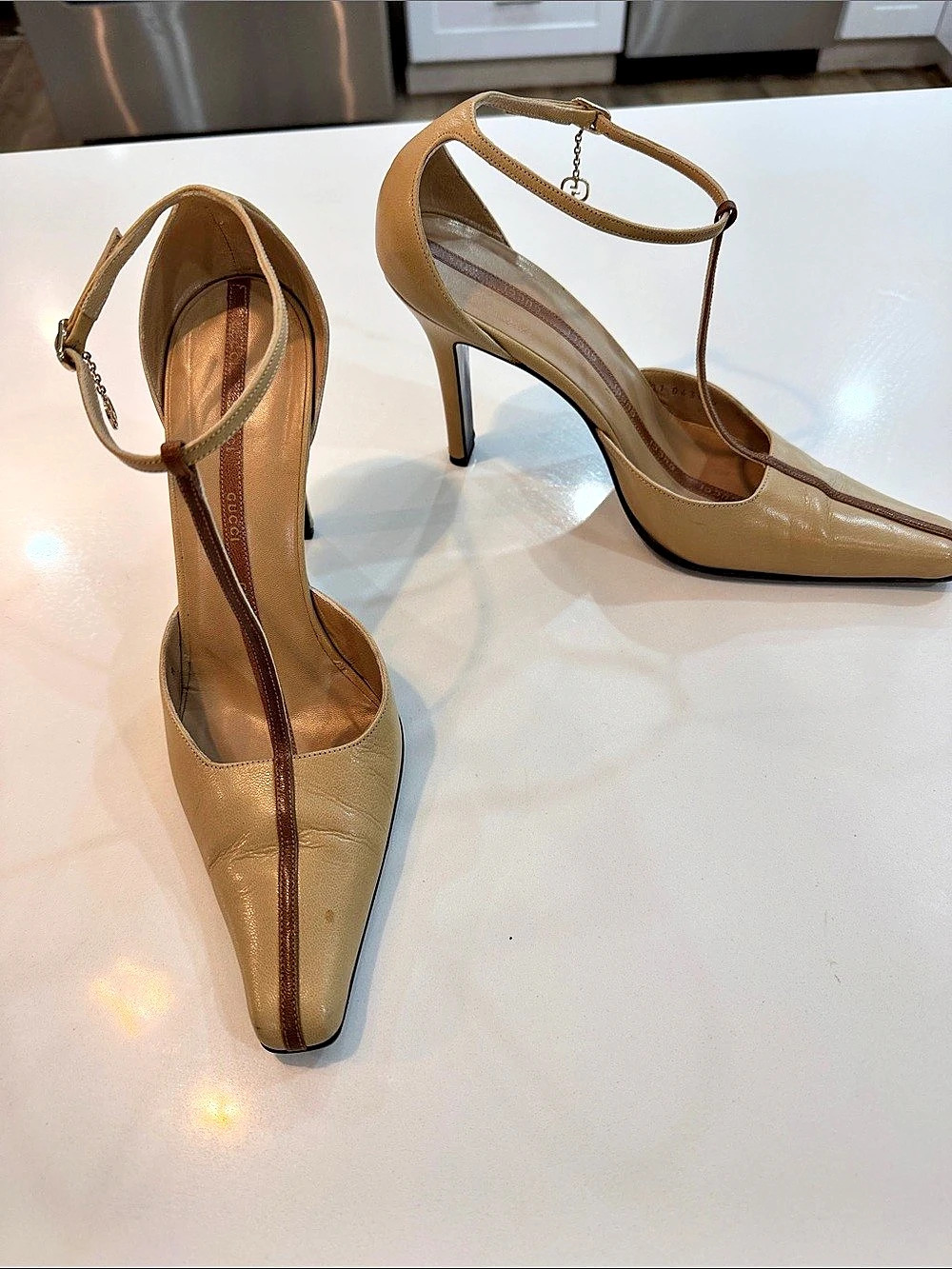 Gucci Pointed Toe Ankle Strap Heels Brown US 8 B vintage Y2K👠